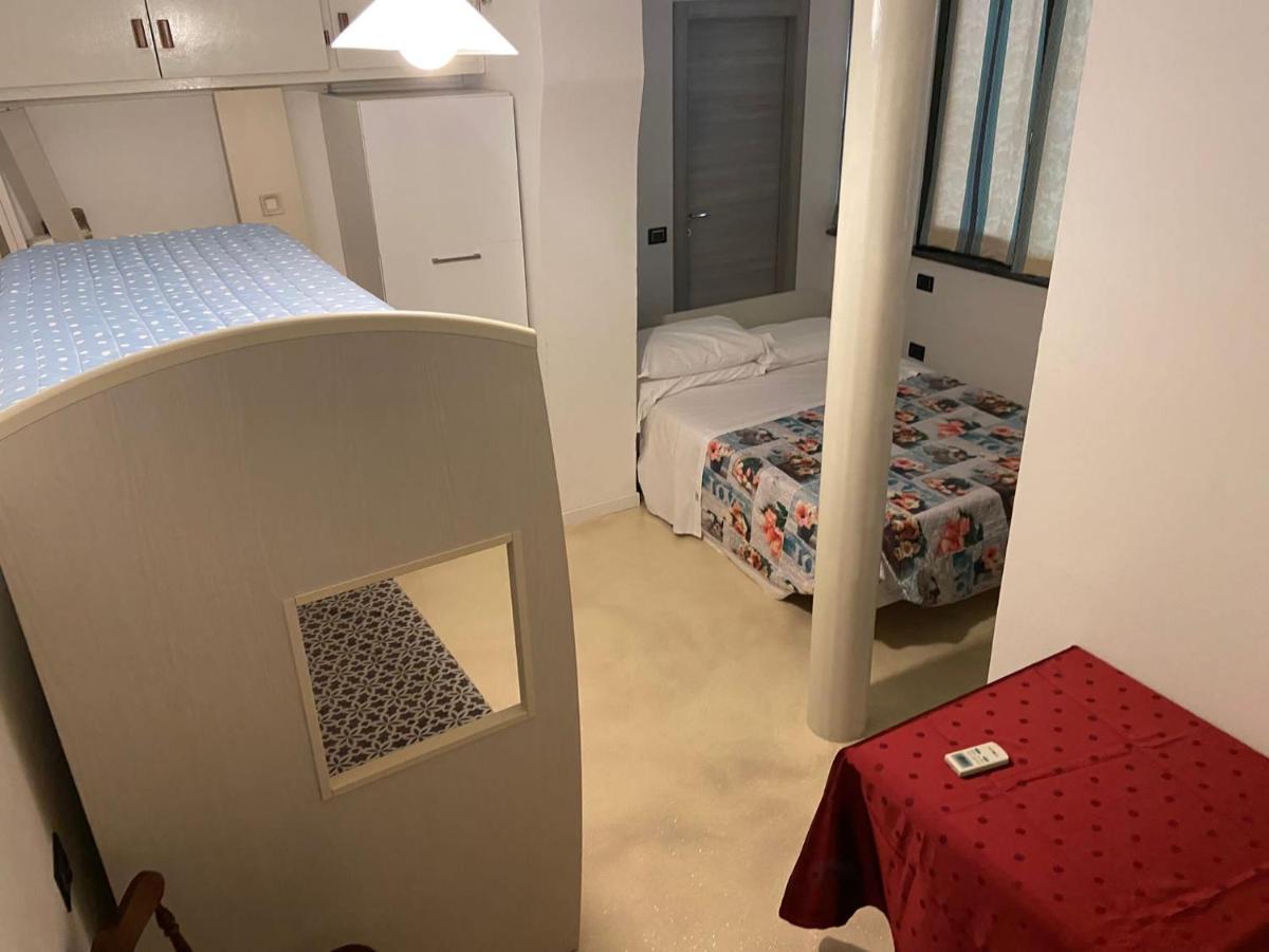 Macloud Pub B&B サルニコ エクステリア 写真