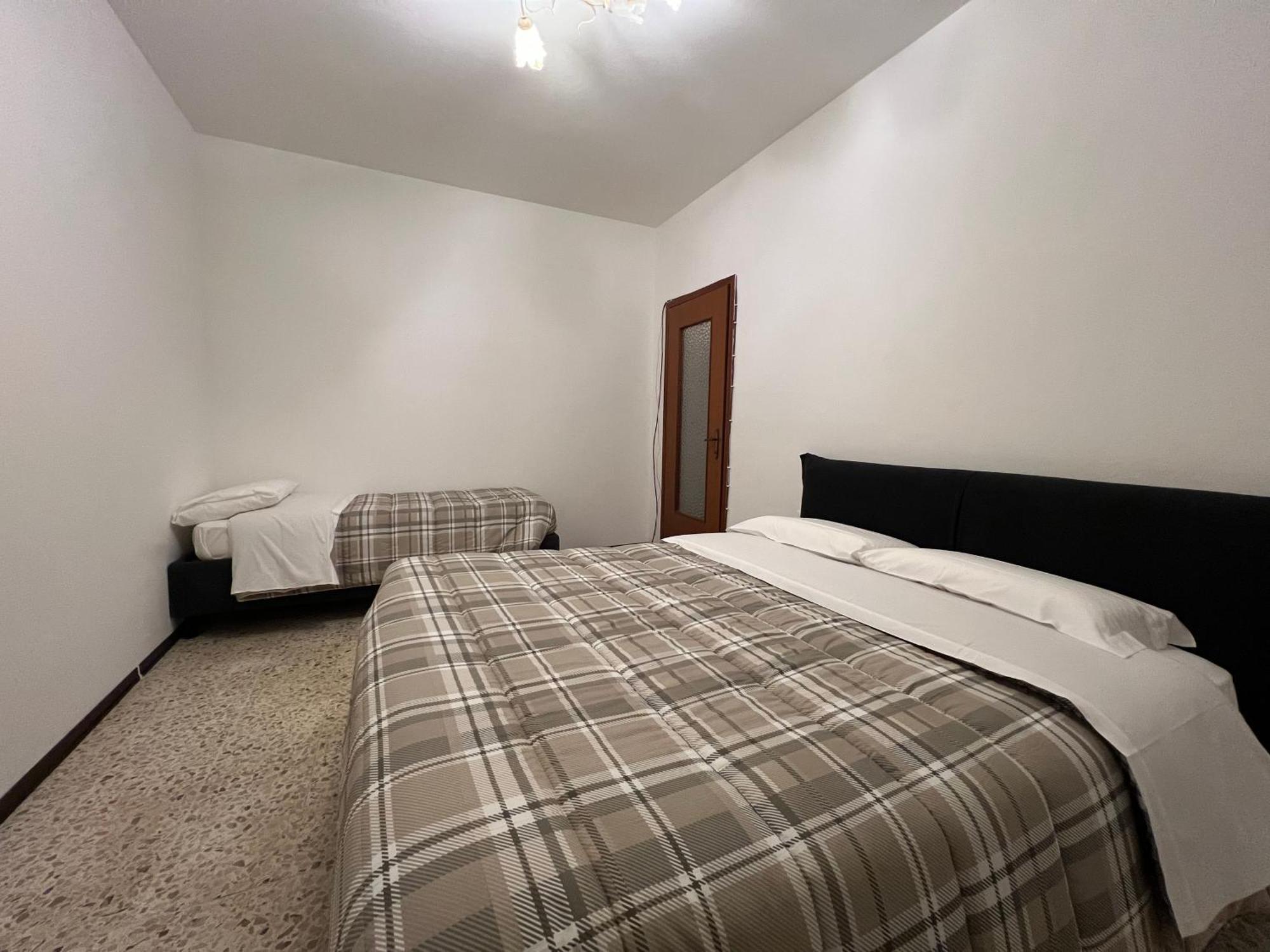 Macloud Pub B&B サルニコ エクステリア 写真